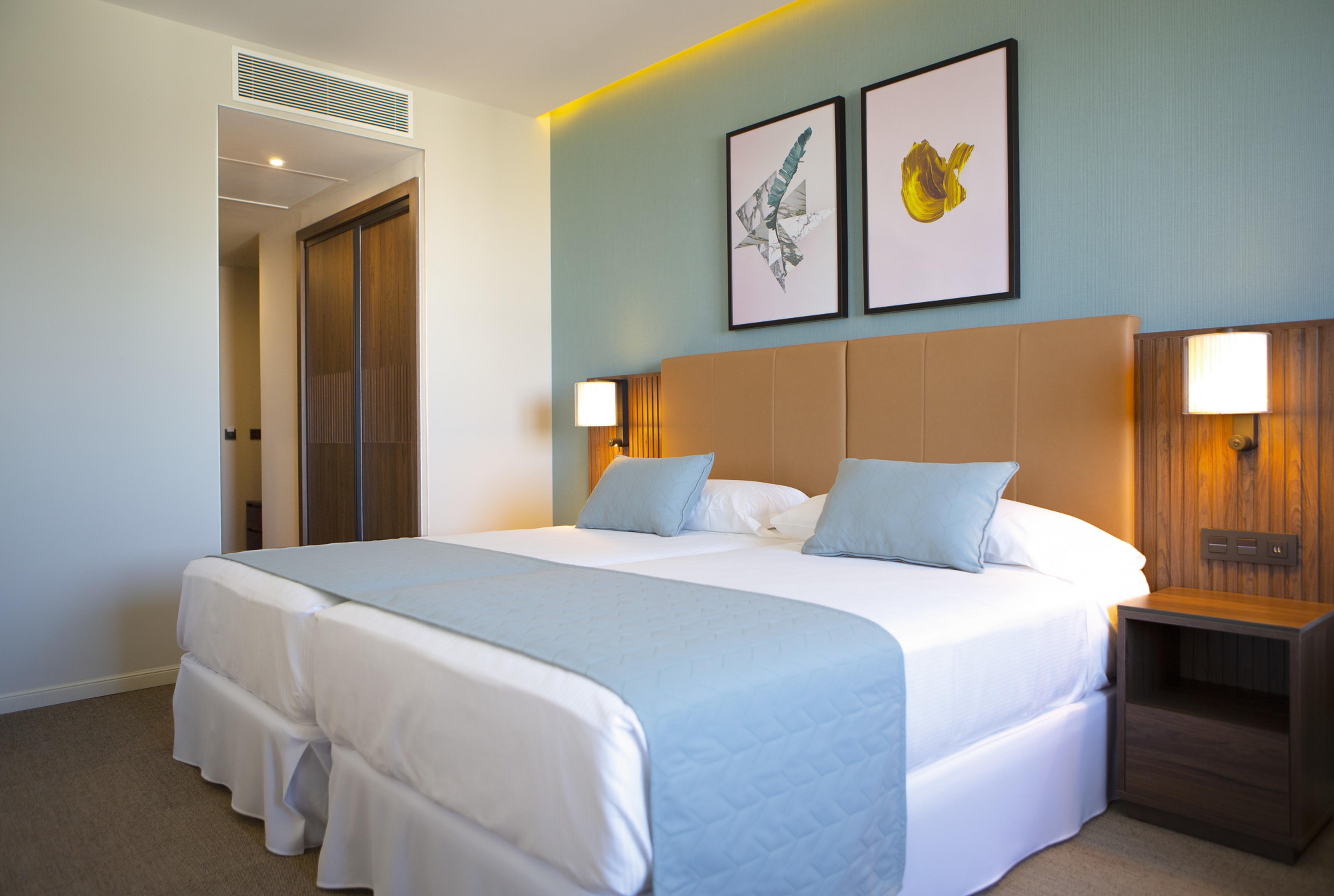 ริอู ปลาซา เอสปาญา Hotel มาดริด ภายนอก รูปภาพ