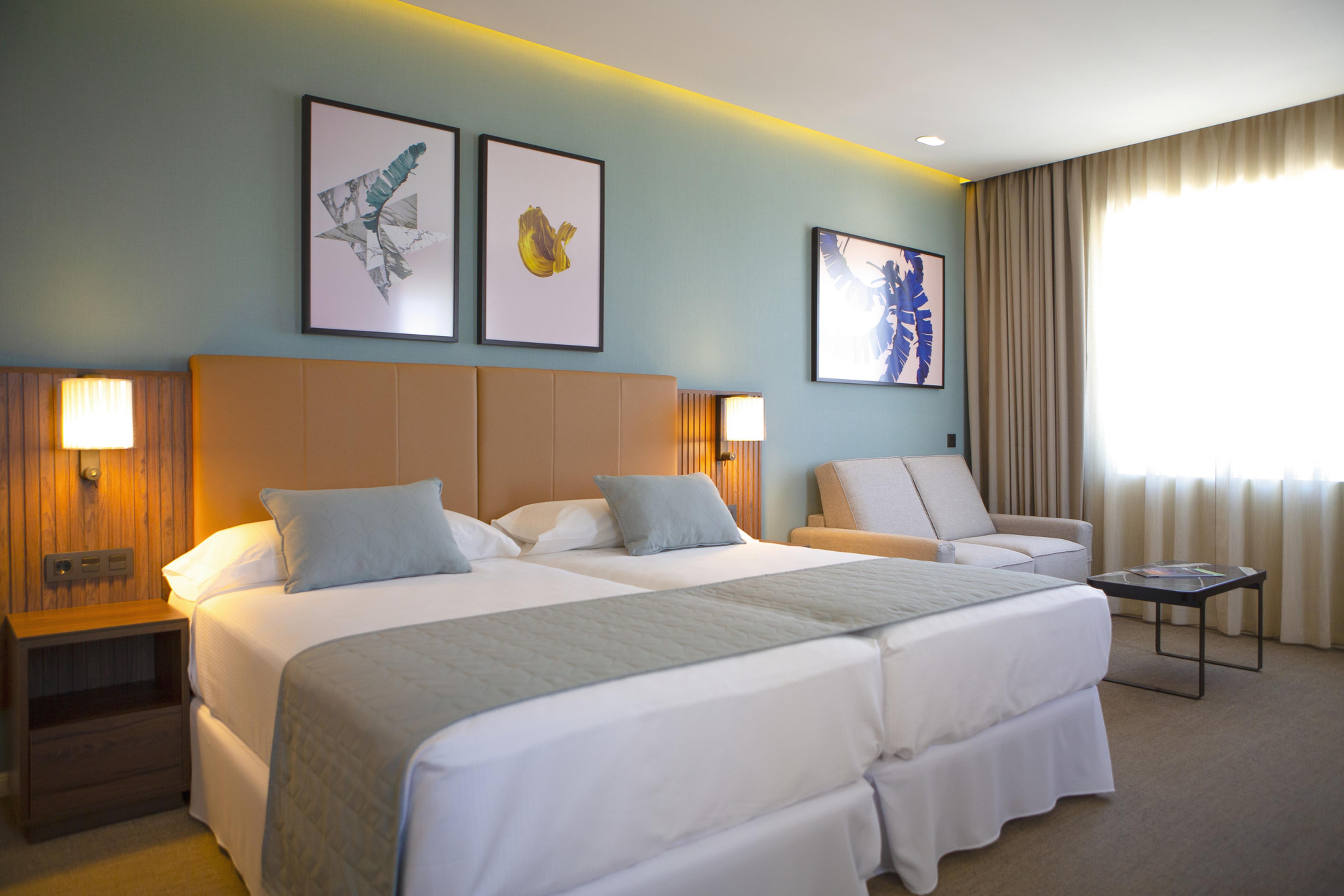 ริอู ปลาซา เอสปาญา Hotel มาดริด ภายนอก รูปภาพ