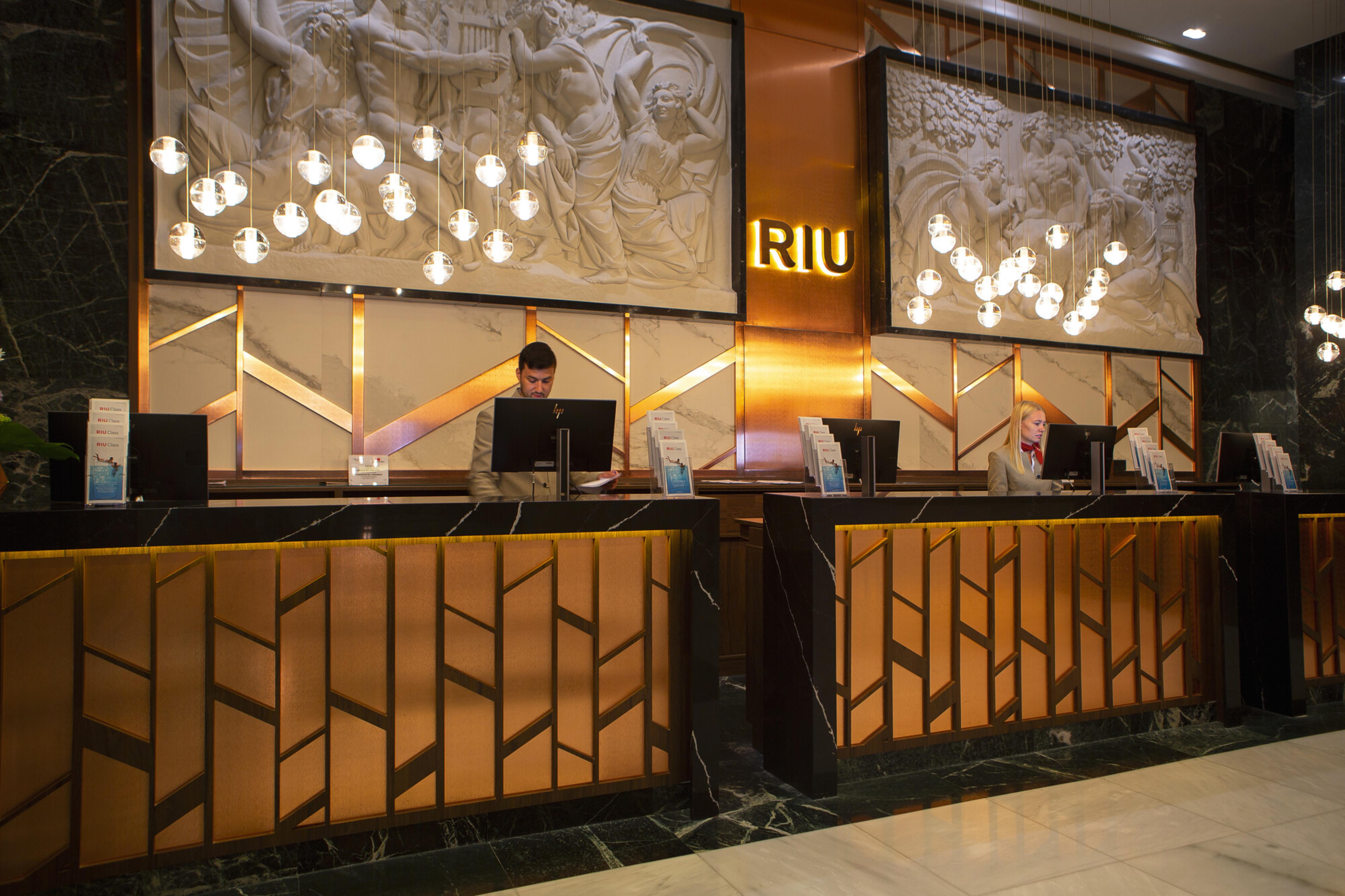 ริอู ปลาซา เอสปาญา Hotel มาดริด ภายนอก รูปภาพ